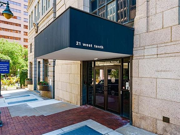2nd image of 21 W 10th St APT 9C