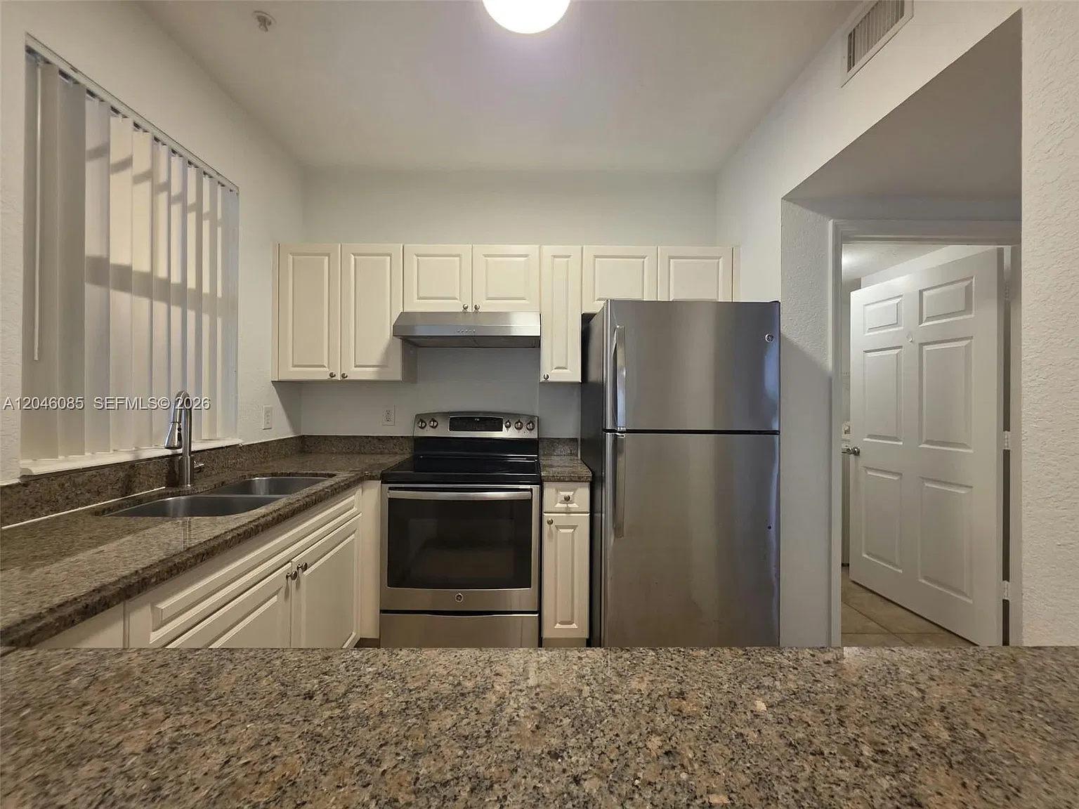 Cypress Pointe At Coral S — Photo 4