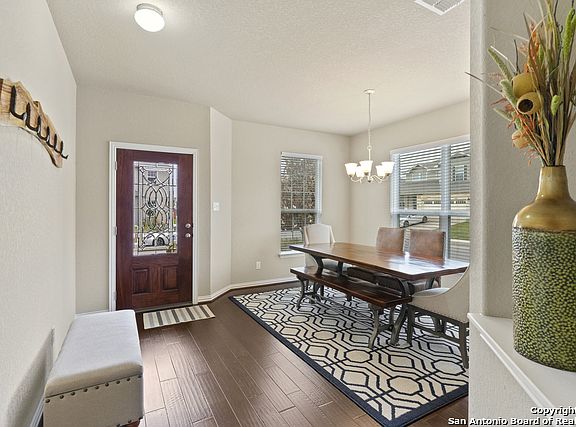 3rd image of 7903 Cenote Dr
