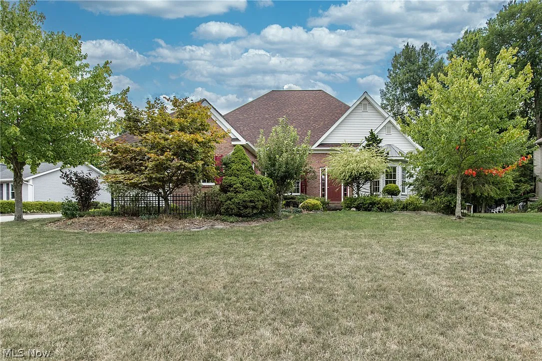 3772 Alesia Kae Dr photo 1
