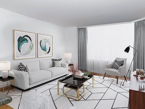 3rd image of 320 W 38th St APT 2531