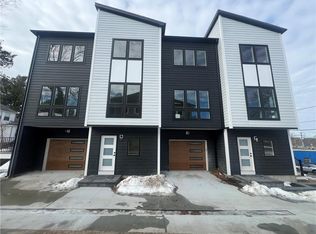 152 Colonial Rd #152, Providence, RI 02906