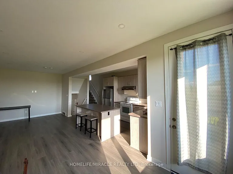 939 West Village Sq #939 — Photo 9