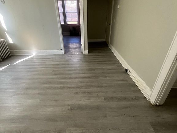 3rd image of 55 Melville Pl #2R
