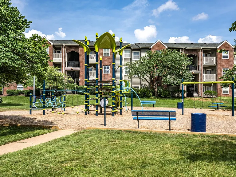Halstead Centreville — Photo 25