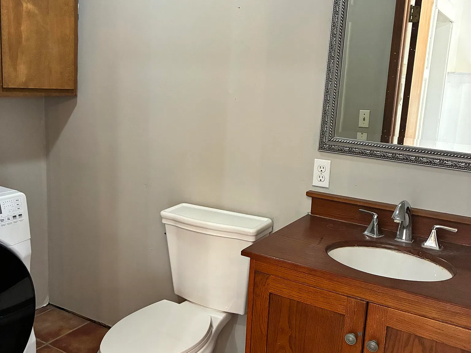 1706 W Callender Ave — Photo 4