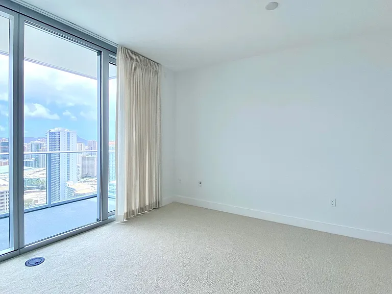 629 Keeaumoku St #3803 — Photo 11