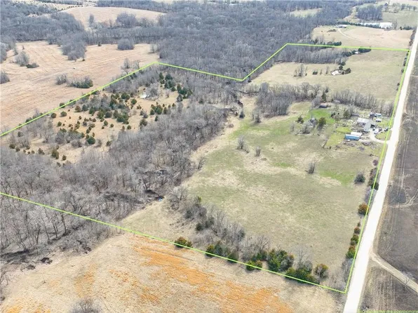 676 NE 18th Ave, Trenton, MO 64683