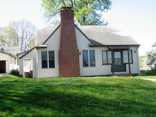1st image of 5823 William St