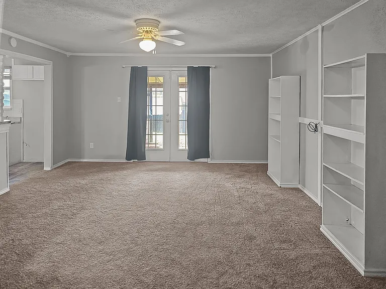 701 Idlewilde Dr — Photo 13