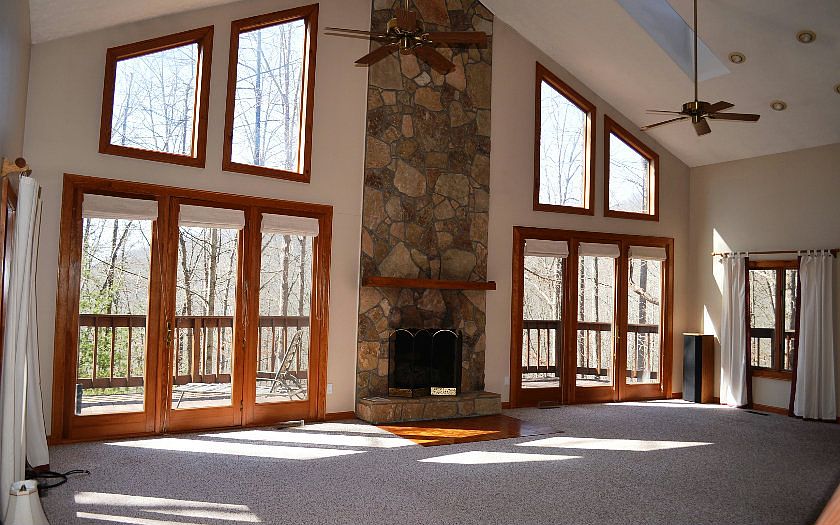 2nd image of 344 White Oak Flats Rd