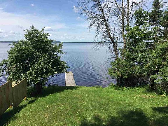 3rd image of 1681 Wawaushnosh Dr