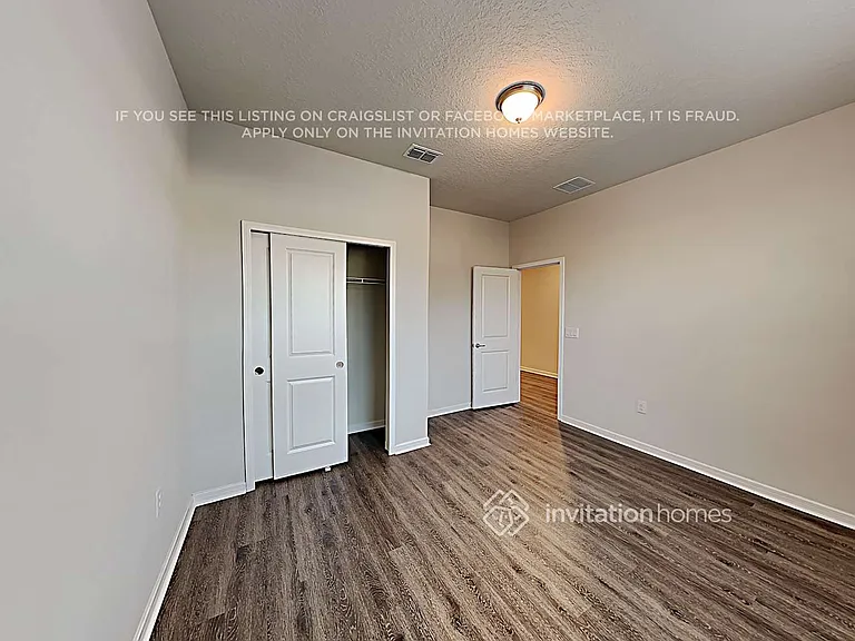5190 Royal Point Ave — Photo 10