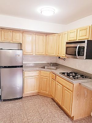 1st image of 3164 46th St APT 1A