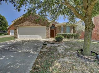 7010 Summit Parc Dr, Dallas, TX 75249