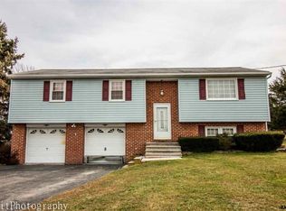 2383 Stoverstown Rd, Spring Grove, PA 17362