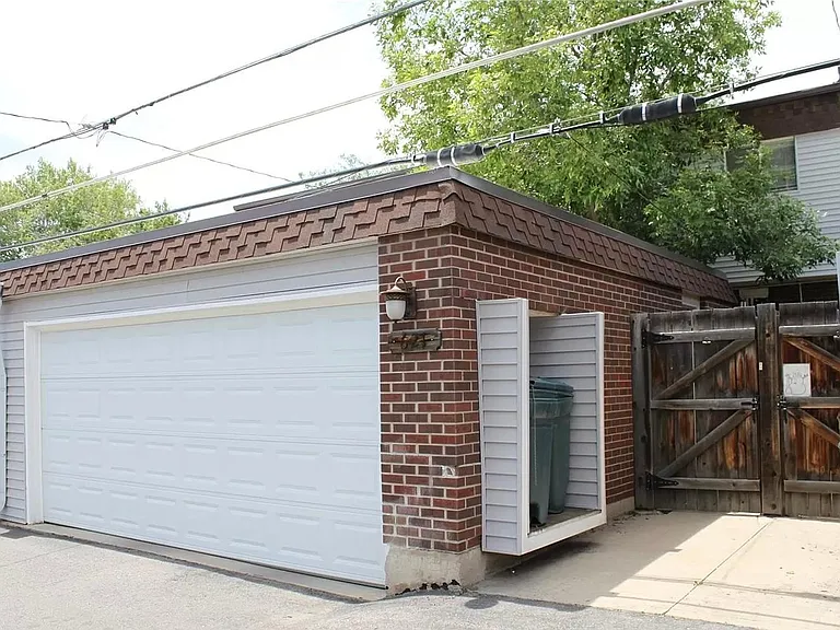 621 S Xenon Ct — Photo 12