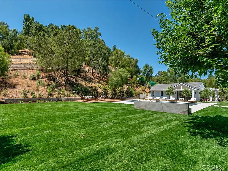 24044 Long Valley Rd — Photo 50