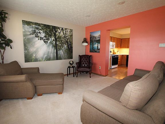 5th image of 718 Moreno Dr