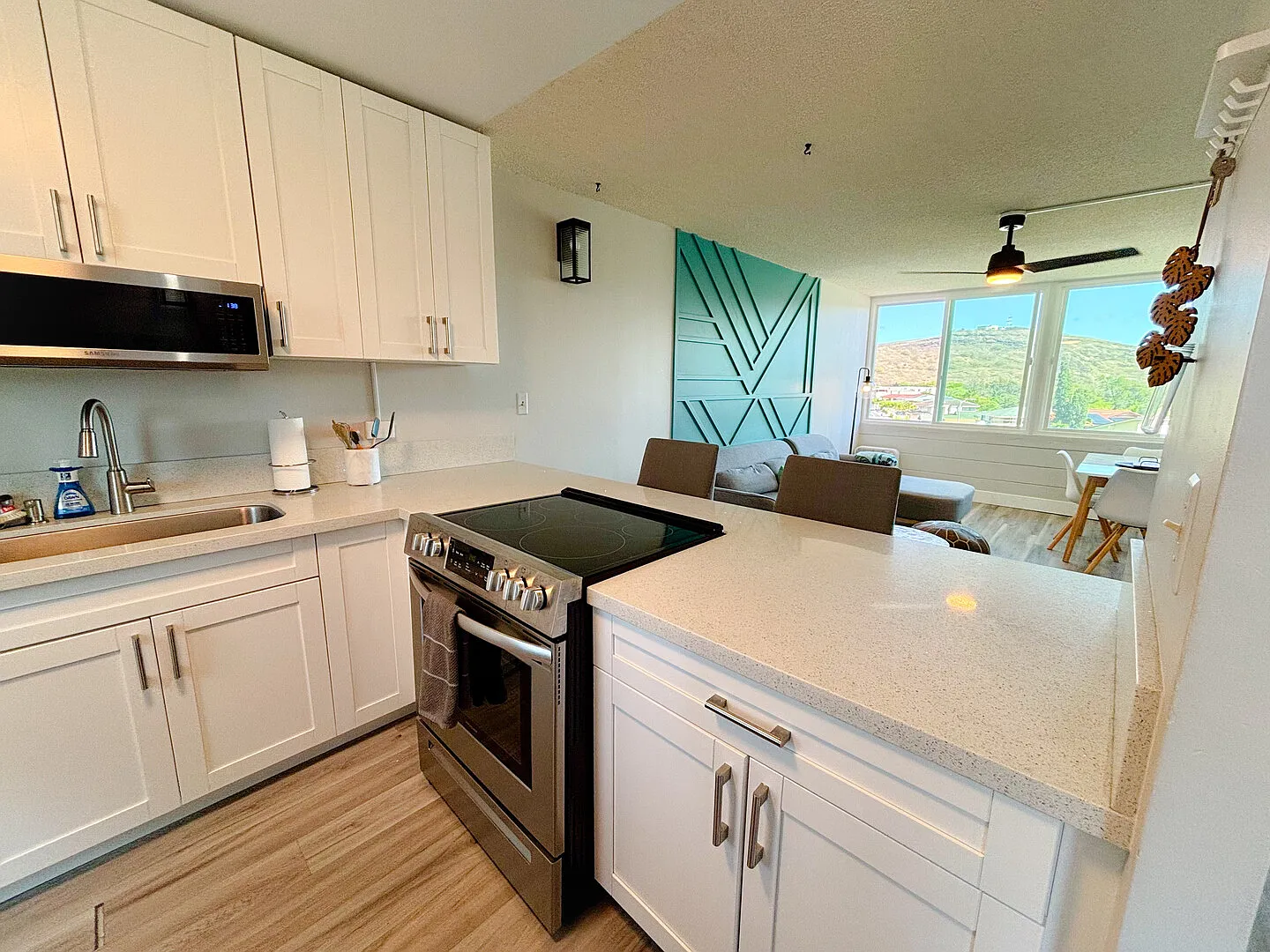 Chic Salt Lake 2-Bedroom @ FG — Photo 3