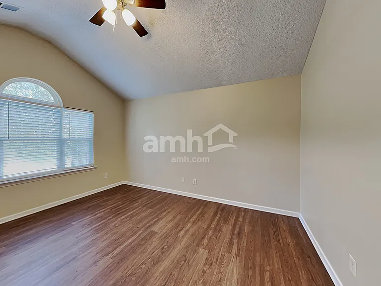 5908 Redding Rd — Photo 10