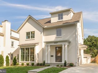 4427 Ridge St, Chevy Chase, MD 20815