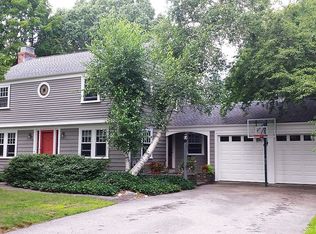26 Thomas St, Barrington, RI 02806