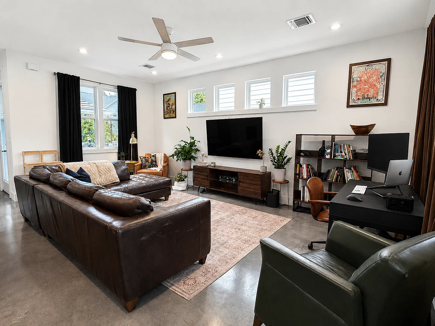 3 bed, 2.5 bath, 1611 sqft, $2,500 — Photo 3
