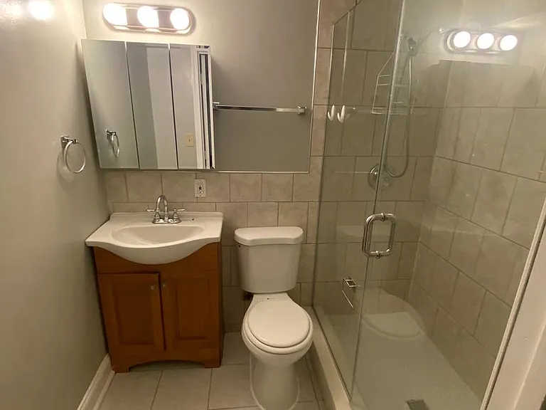 3220 Wisconsin Ave NW — Photo 18