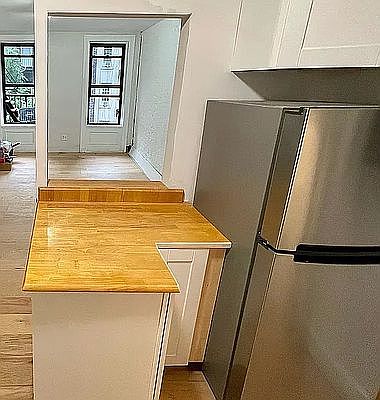 4th image of 1066 2nd Ave #4A