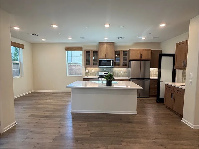 4029 Summer Way — Photo 10