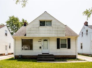 14112 Rockside Rd, Maple Heights, OH 44137