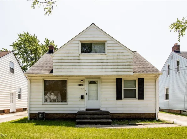 14112 Rockside Rd, Maple Heights, OH 44137