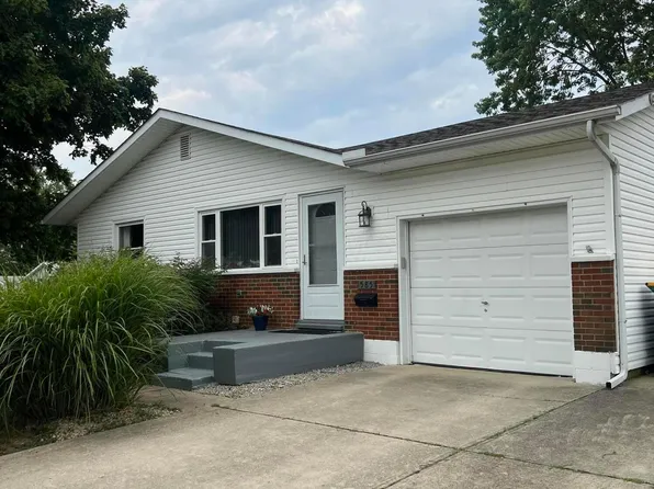 585 Hillsdale Dr, West Jefferson, OH 43162