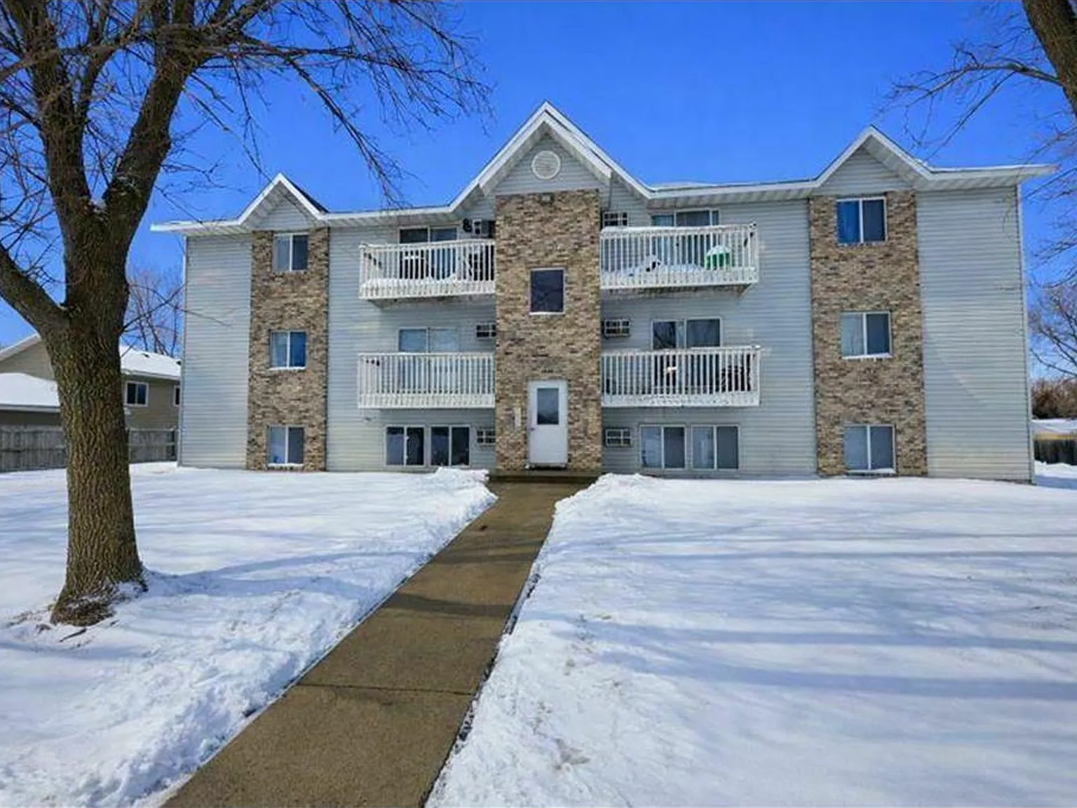 Northtown Apartments — Photo 1
