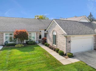 43117 Napa Dr, Sterling Heights, MI 48314