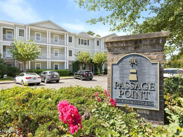 215 Valencia Court #103, Wilmington, NC 28412