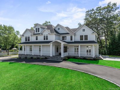 10 Threepence Drive, Melville, NY, 11747