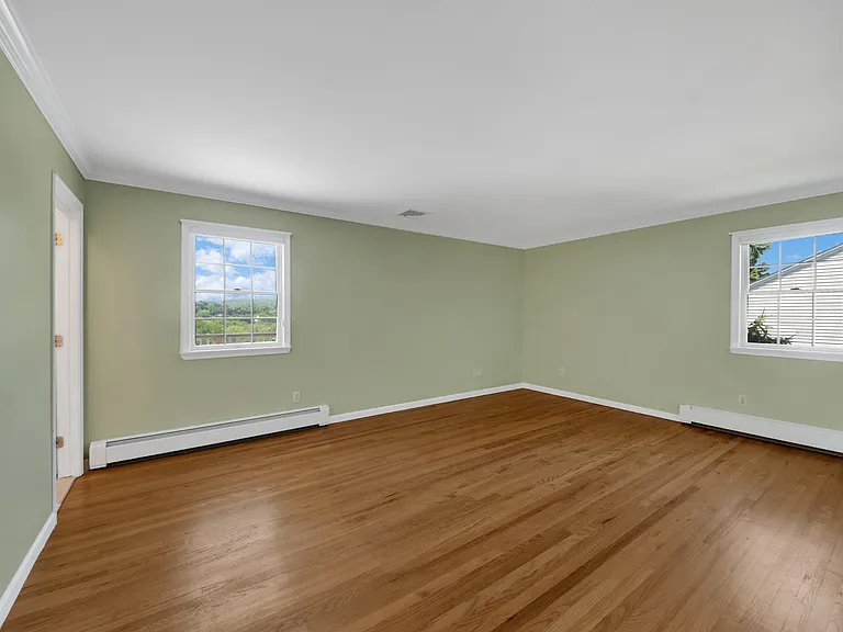 197 Marietta Ave — Photo 10