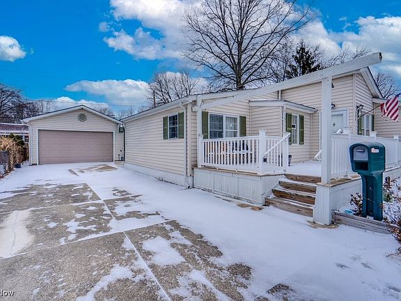 3rd image of 5678 Decker Rd