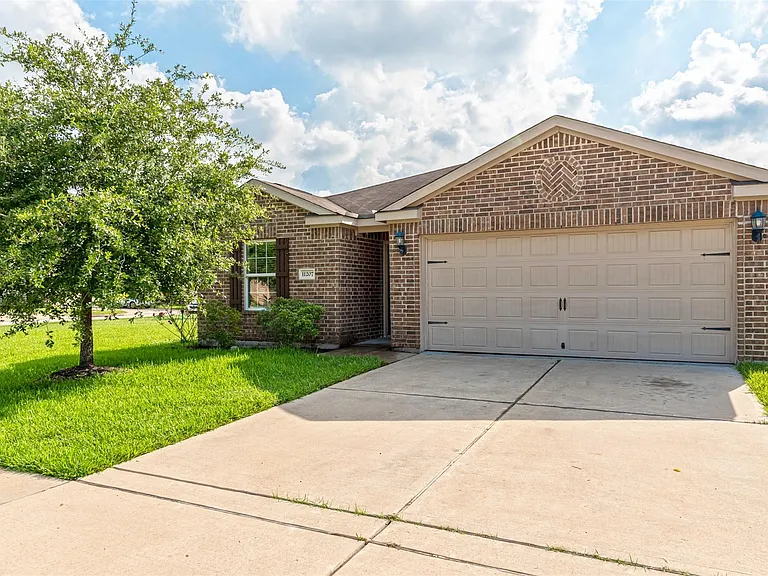 11207 Hall Pines Ct — Photo 1