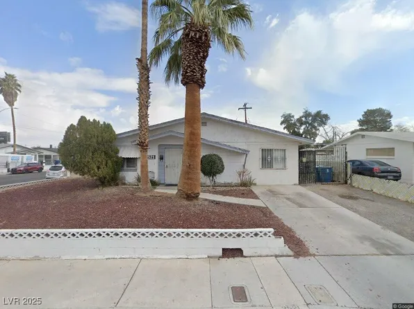 2521 Lenna St, Las Vegas, NV 89102