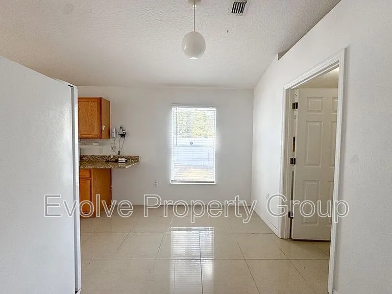 21 Llanes Pl — Photo 2
