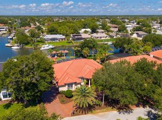 8 Old Oak Dr N, Palm Coast, FL 32137