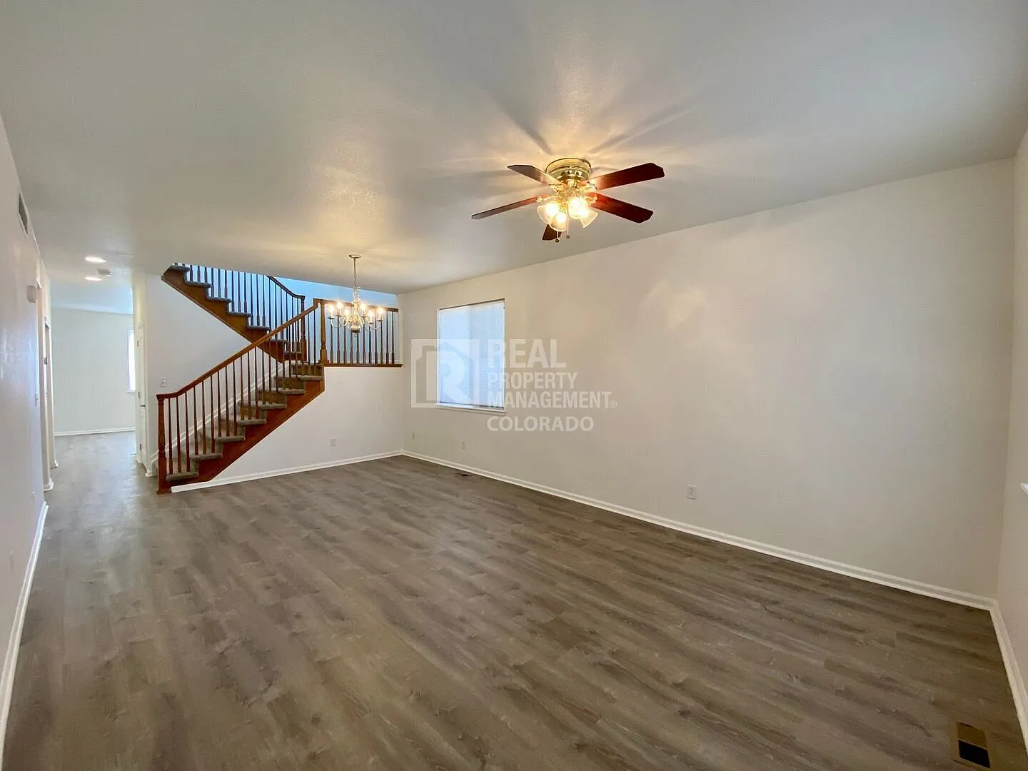 4 bed, 3.0 bath, 2596 sqft, $3,099 — Photo 4
