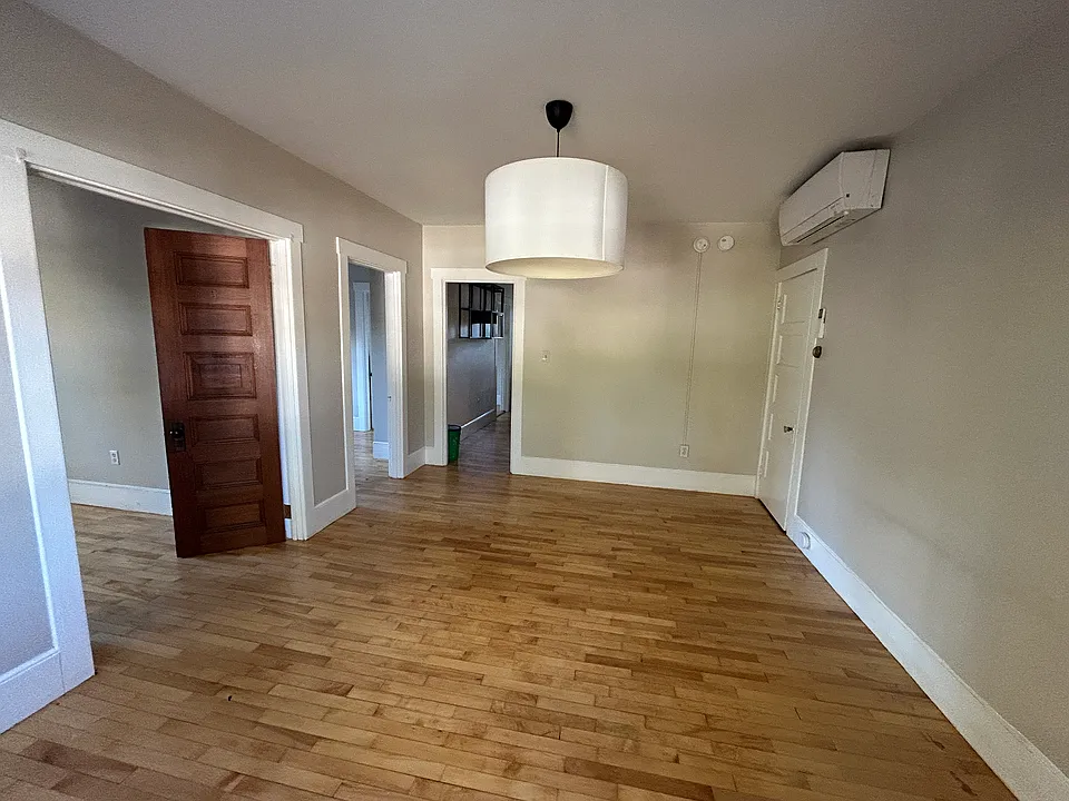 36 Leeman St #3
