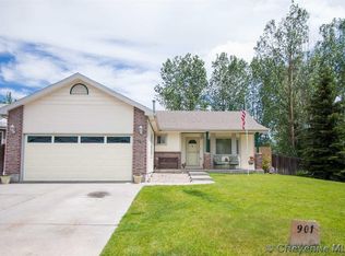 901 Morningside Dr, Cheyenne, WY 82001