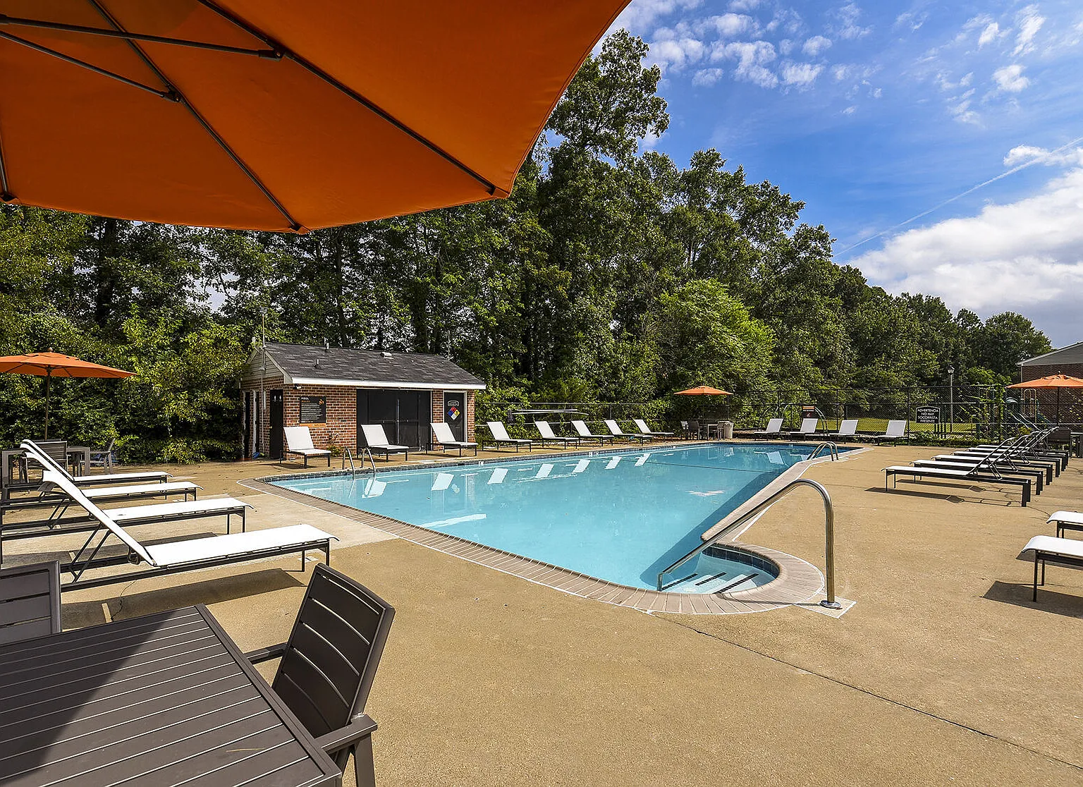 James River Pointe — Photo 2