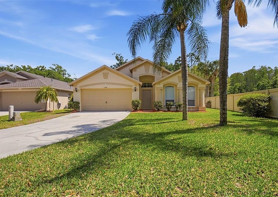 1st image of 3704 Lockridge Dr