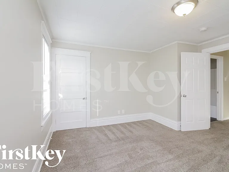 804 Fulton St — Photo 6